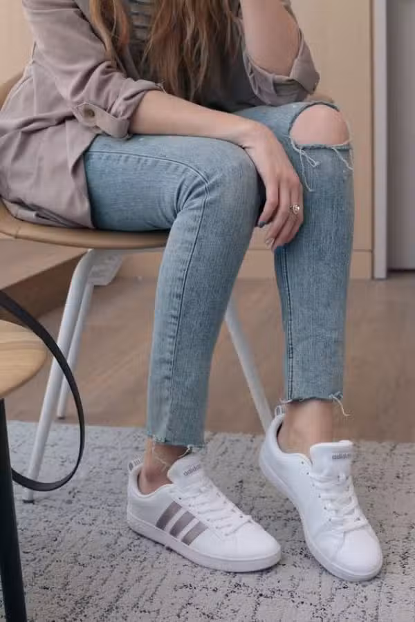 Những mẫu giày Adidas Neo nam, nữ thịnh hành tại Việt Nam và trên thế giới